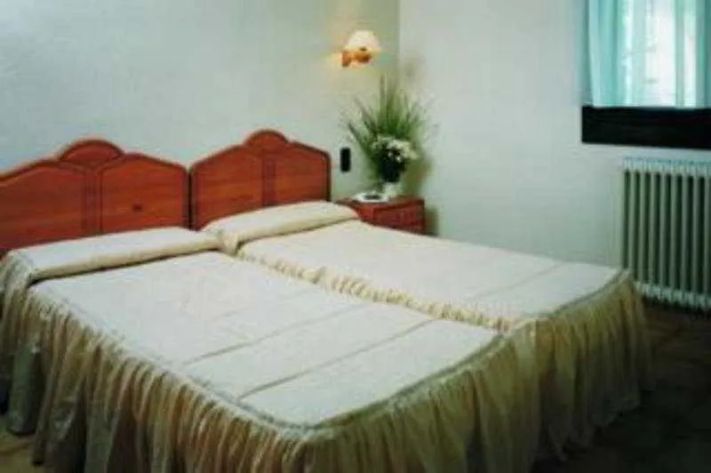 Apartamentos Velvet Arinsal Hotel